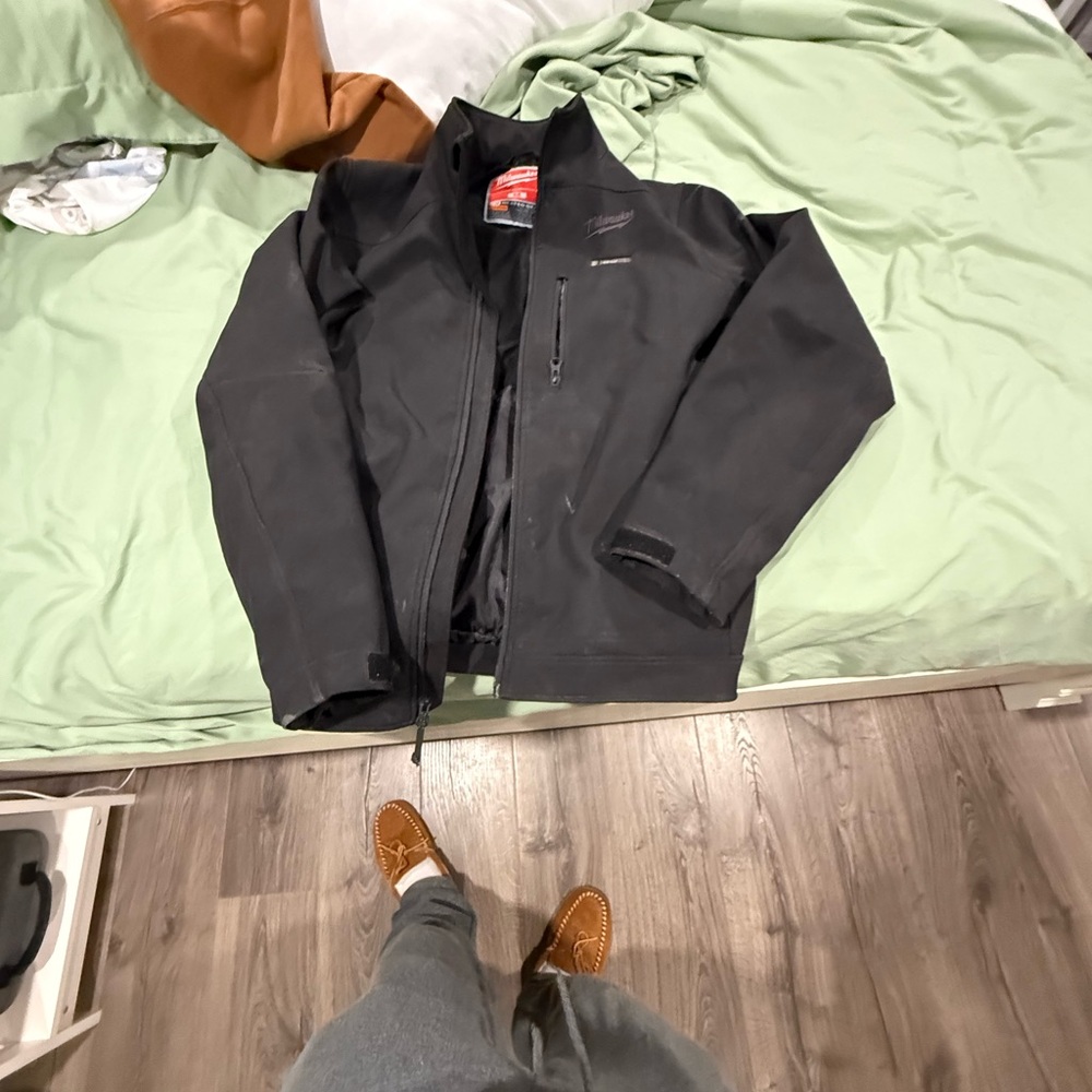 Soft Shell Milwaukee Heated Jacket - image 2
